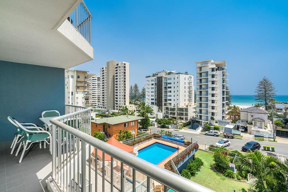 Rainbow Bay Resort Holiday Apartments 골드코스트 외부 사진