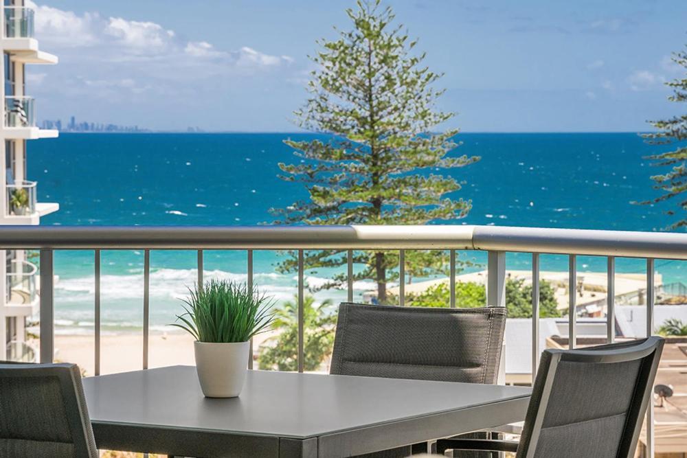 Rainbow Bay Resort Holiday Apartments 골드코스트 외부 사진